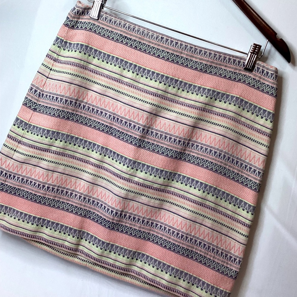 LOFT Size 10‎ Mini Skirt Striped Geometric Pink Blue Green Women's Career - Picture 2 of 8